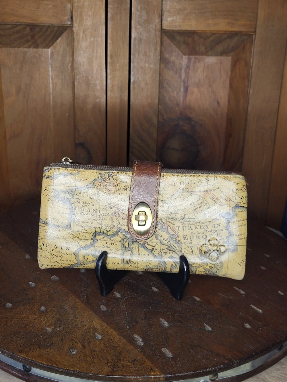 Patricia Nash Leather Wallet  European Map - Picture 3 of 16
